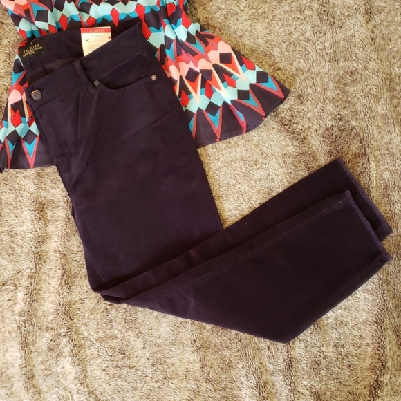 TALBOTS - Picture 2 of 8